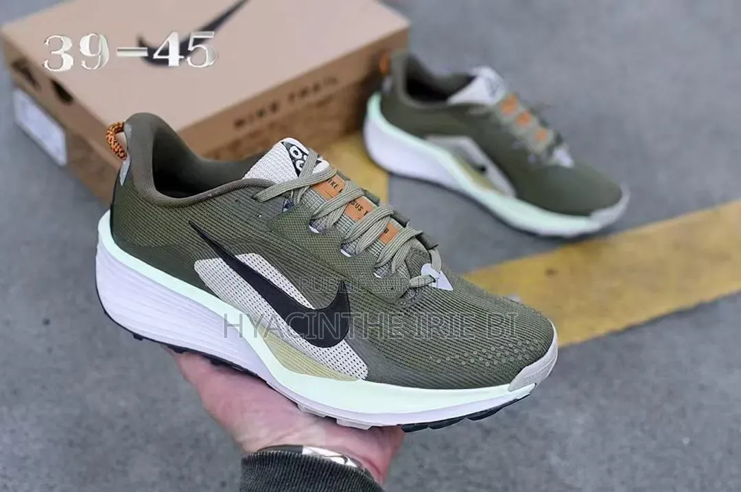 Nike Sneakes Semelle Gomme Authentique Original P40-45 Style,