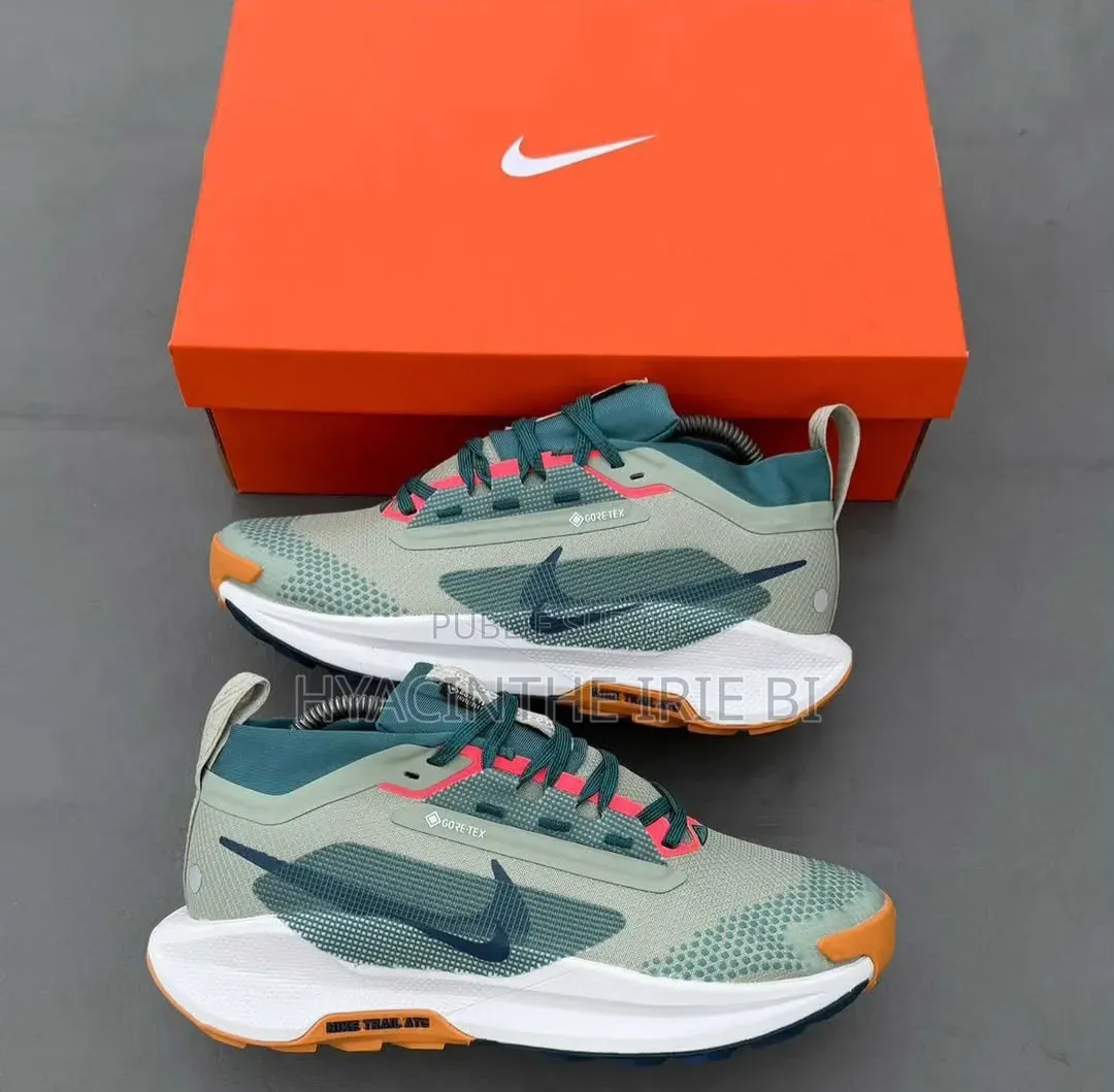 Nike Sneakes Semelle Gomme Authentique Original P40-45 Style,