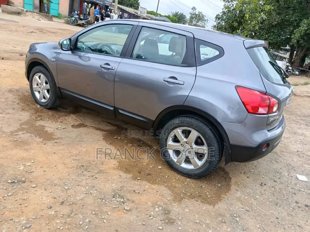 Nissan Qashqai 2009 Rouge