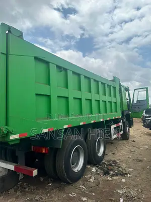Camion Benne Howo