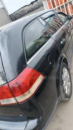 Opel Vectra 3.2 GTS 2002 Noir