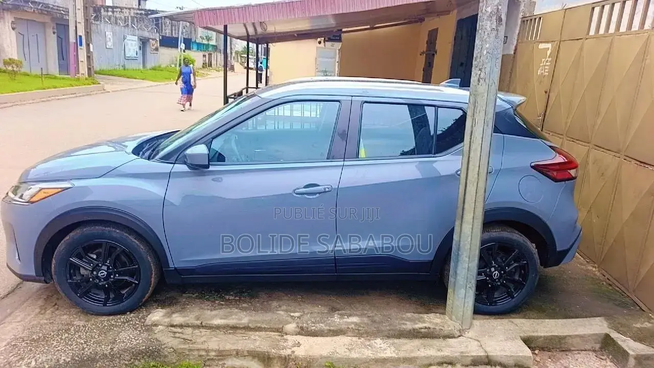 Nissan Kicks 2022 Bleu