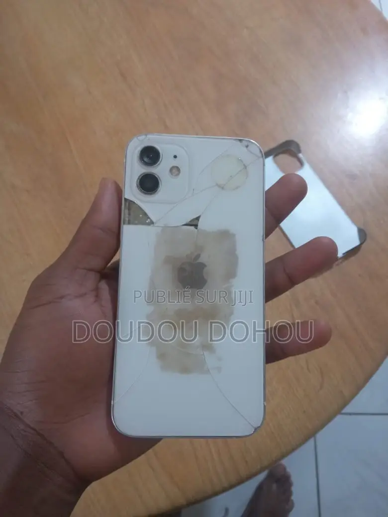 Pomme iPhone 12 64 GB Blanc