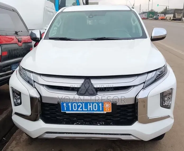 Mitsubishi L200 2022 Blanc