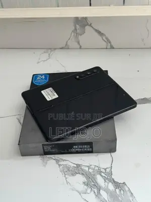 Nouveau Samsung Galaxy Fold 512 GB Noir
