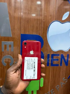 Pomme iPhone XR 64 GB Rouge