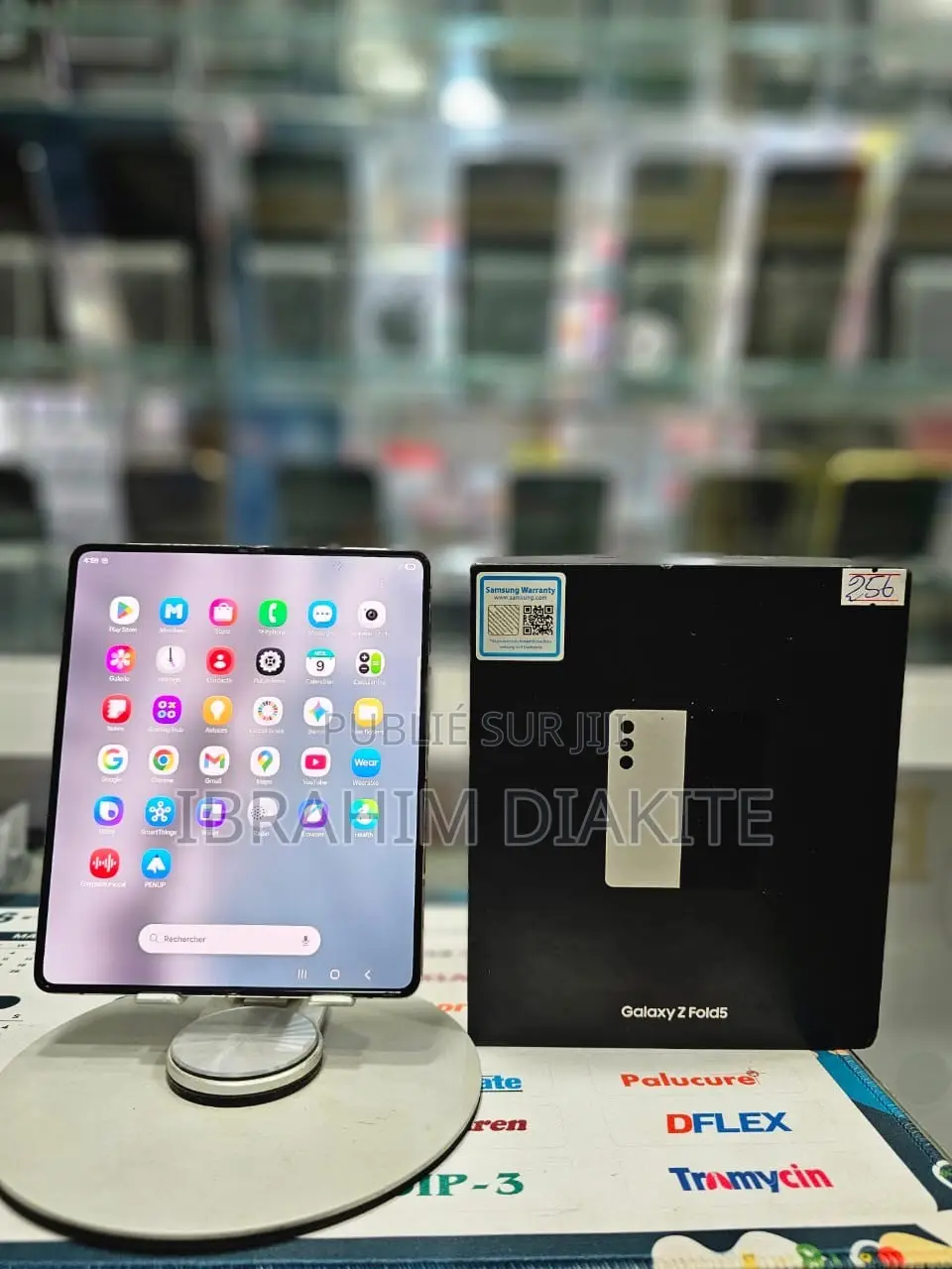 Samsung Galaxy Z Fold4 256 GB Doré