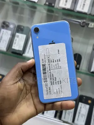 Pomme iPhone XR 64 GB Bleu