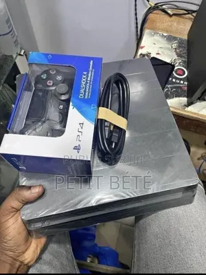Photo - Ps4 Slim Cracker