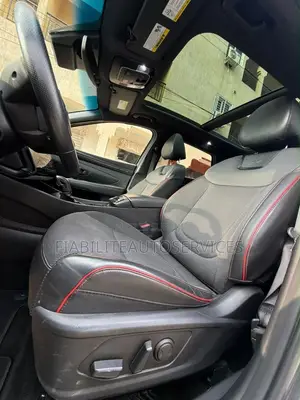 Hyundai Tucson 2024 Gris