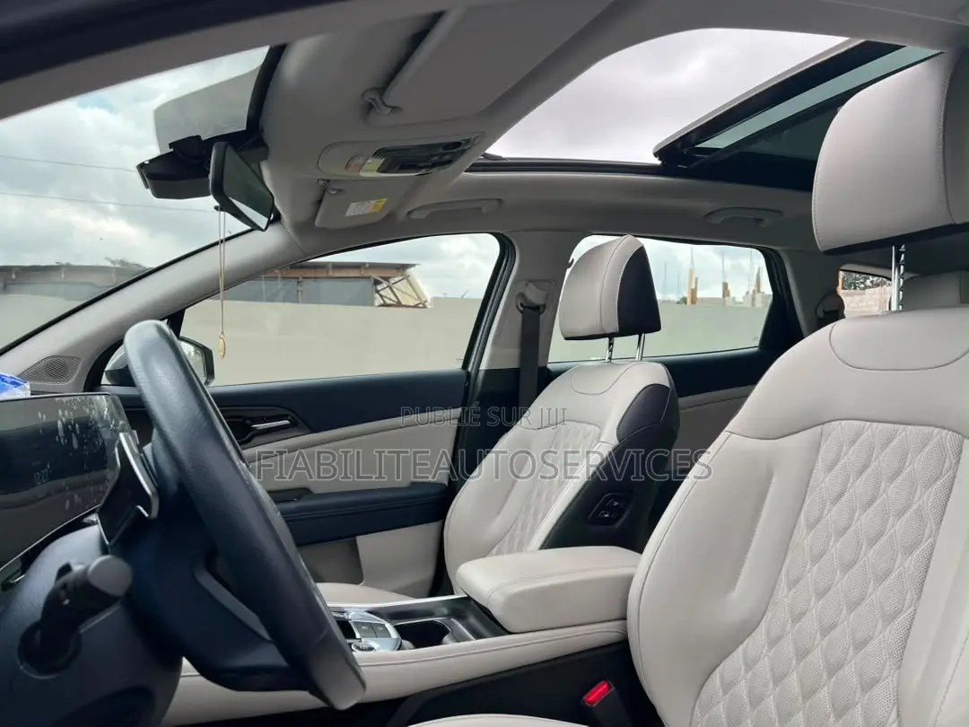 Kia Sportage 2022 Gris