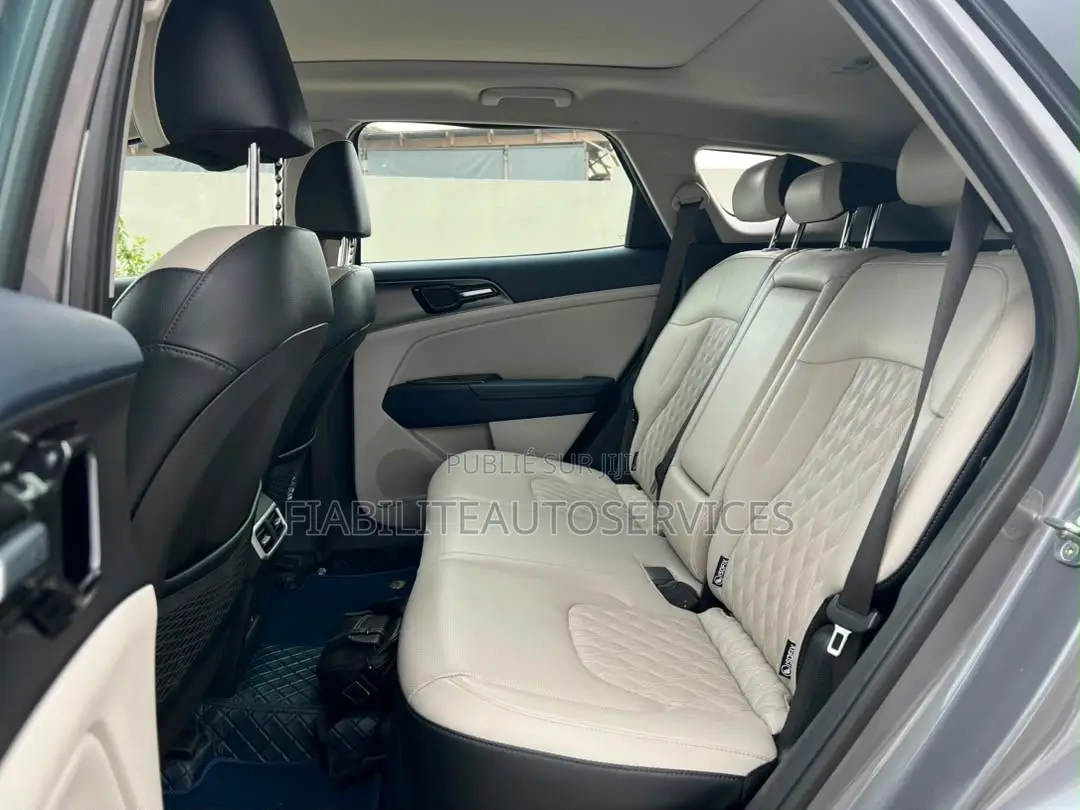 Kia Sportage 2022 Gris