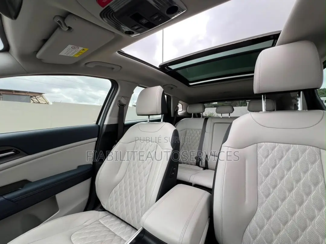 Kia Sportage 2022 Gris