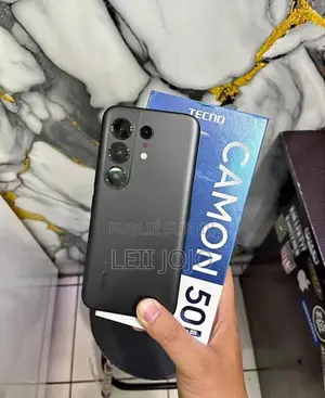 Nouveau Tecno Camon 50 Pro 256 GB Bleu