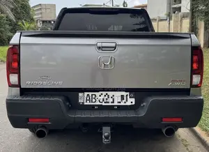 Honda Ridgeline Sport AWD 2023 Gris