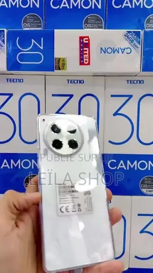 Nouveau Tecno Camon 30 256 GB Autre