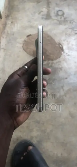 Tecno Pop 8 64 GB Vert