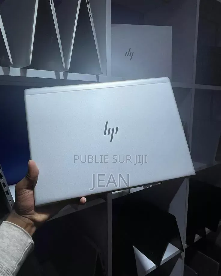 Nouveau HP EliteBook 840 G5 8GB Intel Core i5 SSD 256GB