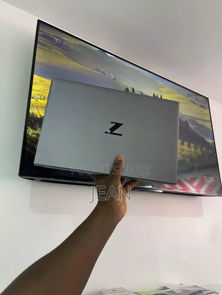 Nouveau Zoostorm 7873-9042 16GB Intel Core i9 SSD 140GB