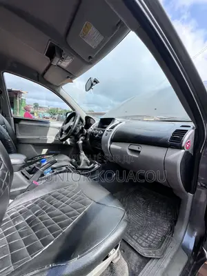 Mitsubishi Pajero 3.2 Di-Dc GLS 2011 Marron