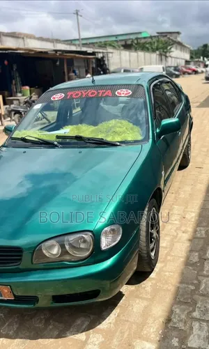 Toyota Corolla S 2005 Vert