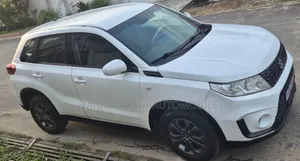 Suzuki Vitara 2019 Blanc