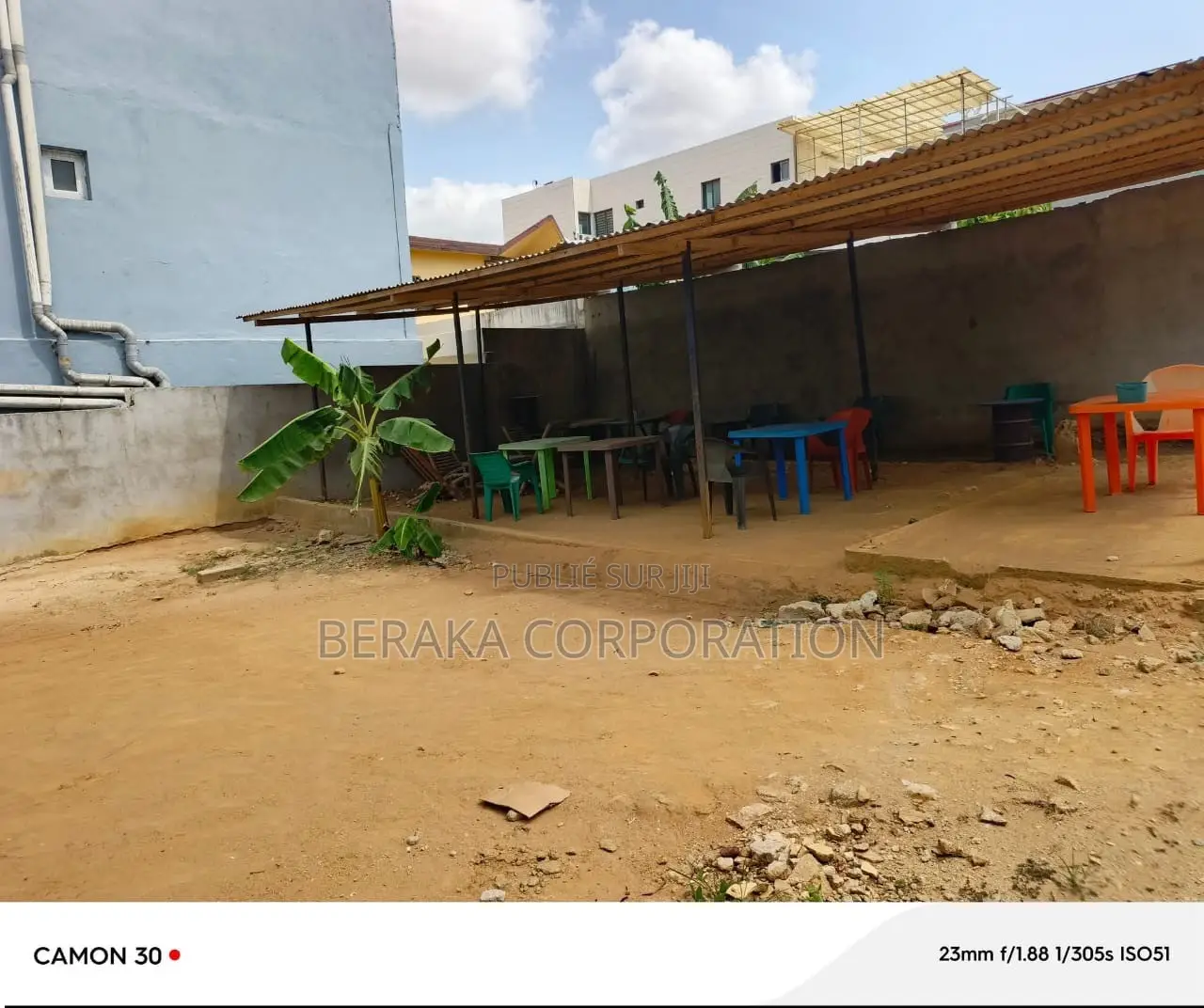 TERRAIN À LOUER – FAYA CITÉ SIR en Bordure De L’Autoroute, Non L
