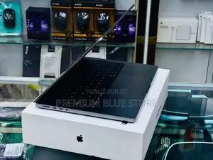 Nouveau Pomme MacBook Pro 2025 M5 16GB Apple M5 Pro SSD 512GB
