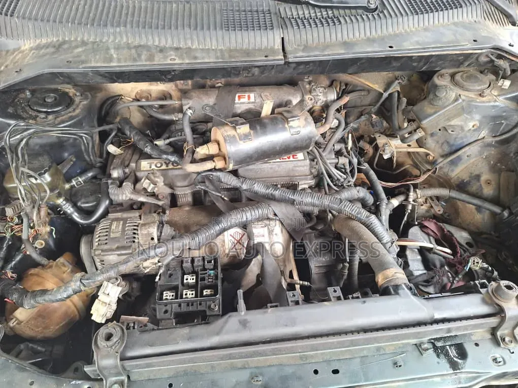 Toyota Picnic 2.0 FWD 2008 Vert