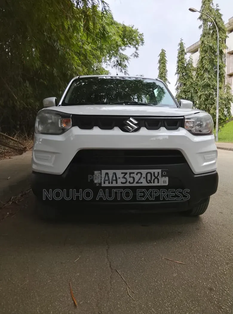 Suzuki S-Presso 2025 Blanc