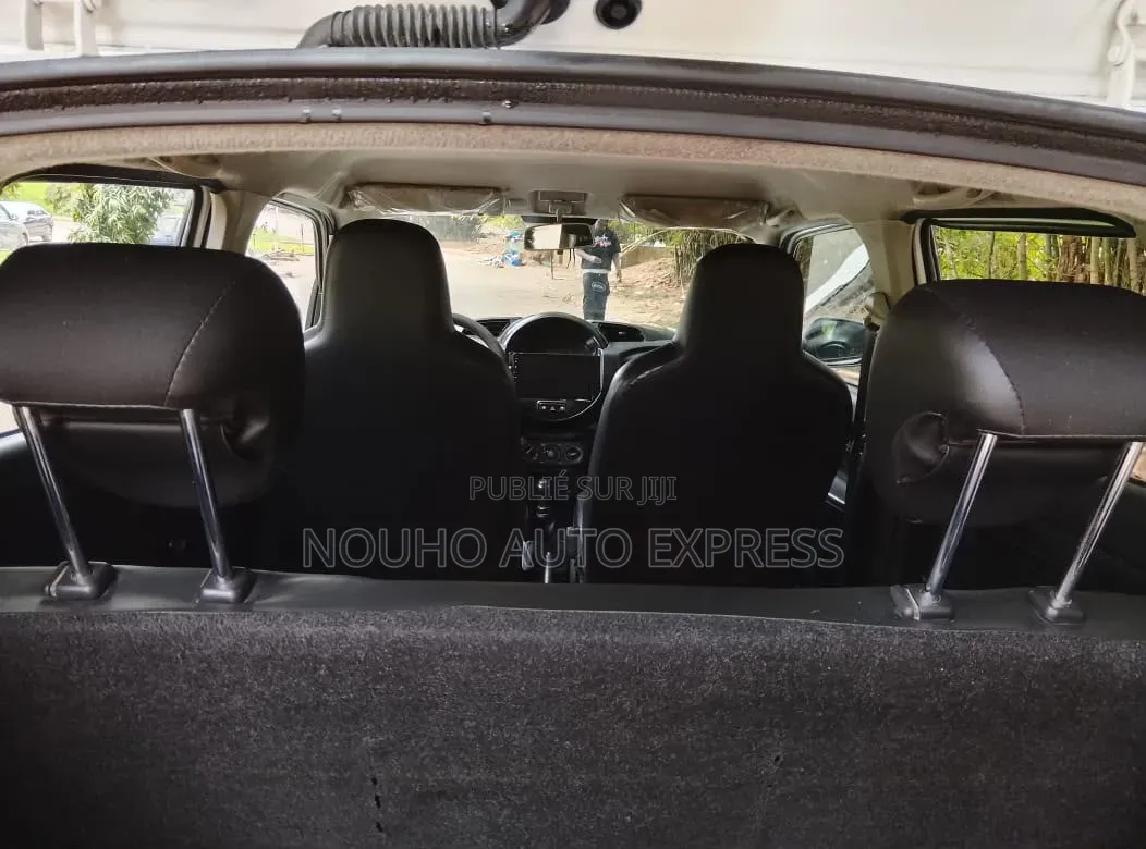 Suzuki S-Presso 2025 Blanc