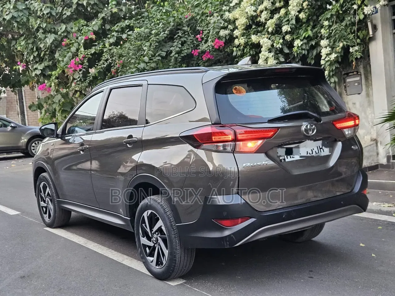 Toyota Rush 1.5 AWD 2021 Gris