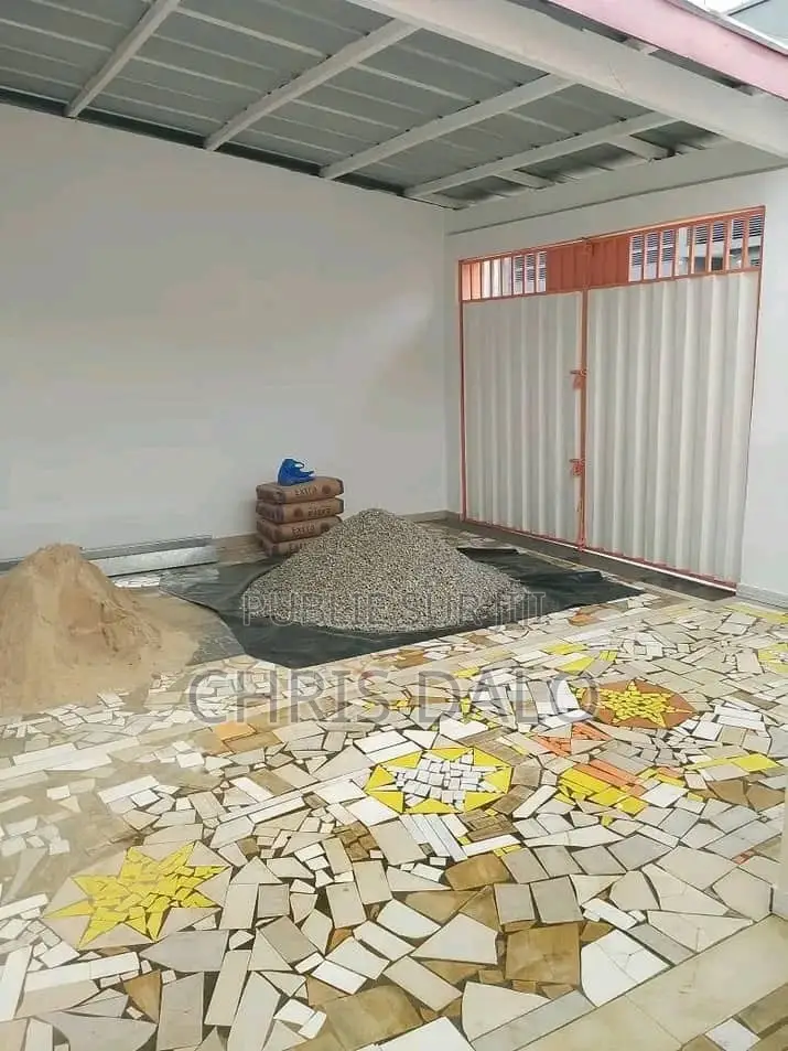 3chbre Duplex dans Achy, Cocody à Louer