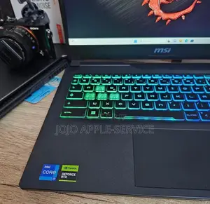 Nouveau MSI Cyborg 15 16GB Intel Core i7 HDD+SSD 512GB