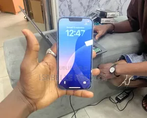 Nouveau Pomme iPhone 13 256 GB Bleu