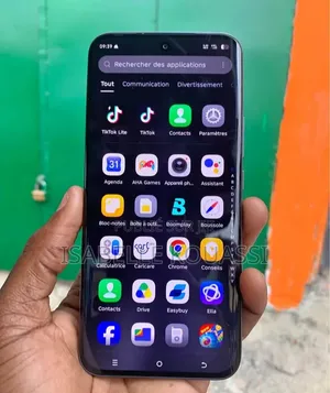Nouveau Tecno Camon Slim 256 GB Gris