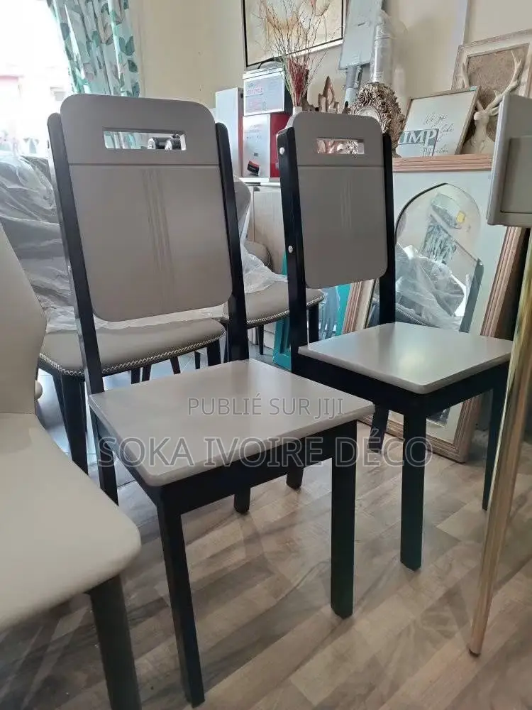 Chaises Confortable Solide