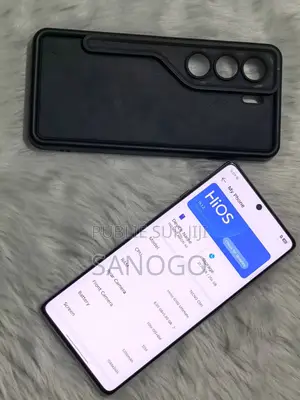 Nouveau Tecno Camon 40 Pro 4G 128 GB Noir