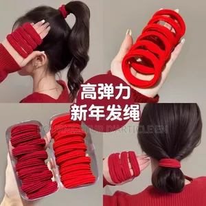 Chouchou Rouge Pour Cheveux.