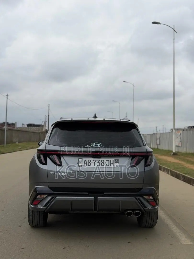 Hyundai Tucson Limited AWD 2025 Gris