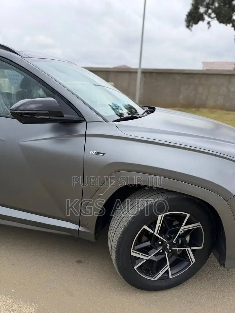 Hyundai Tucson Limited AWD 2025 Gris