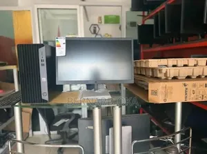 Nouveau Ordinateur de bureau Pomme iMac M3 3GB AMD Ryzen 9 SSHD+SSD 4T