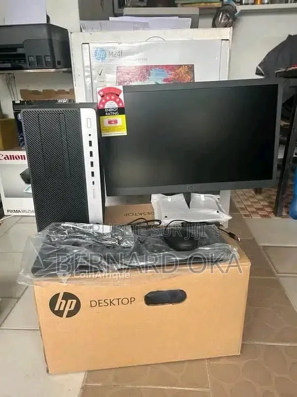 Nouveau Ordinateur de bureau Pomme iMac M3 3GB AMD Ryzen 9 SSHD+SSD 4T