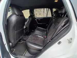Toyota RAV4 2020 Blanc