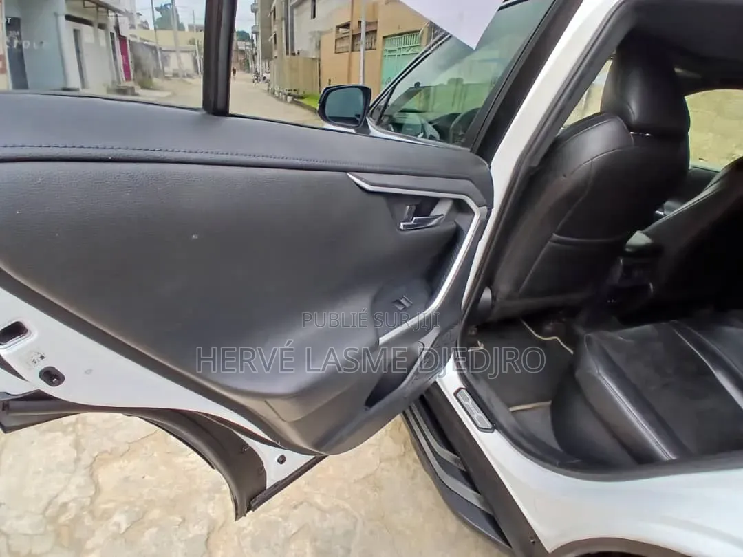 Toyota RAV4 2020 Blanc