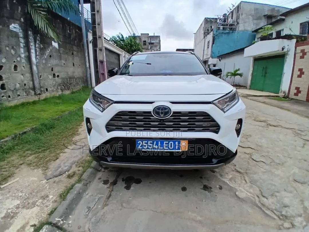 Toyota RAV4 2020 Blanc