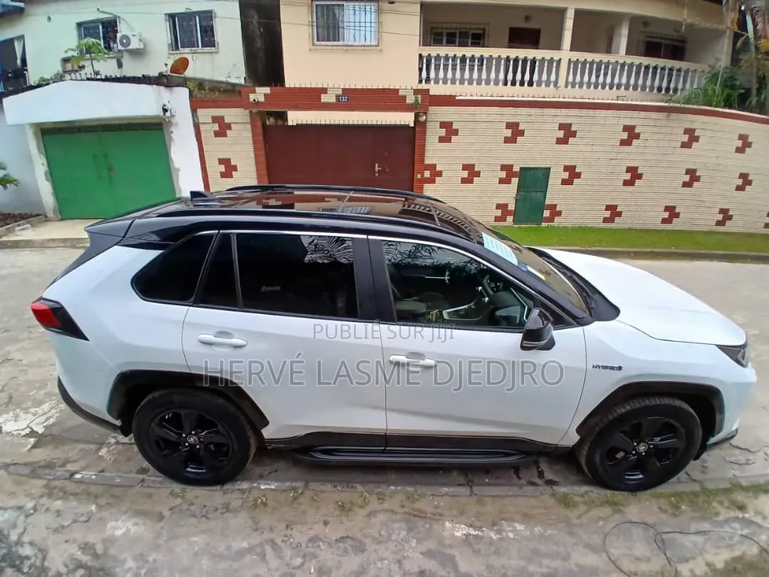 Toyota RAV4 2020 Blanc