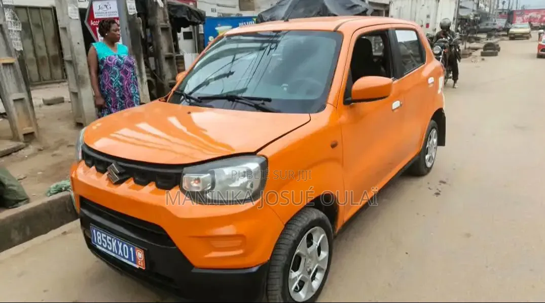 Suzuki S-Presso 2022 Orange