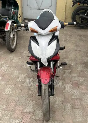 Nouveau KTM Duke 125 2024 Autre