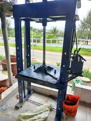 Presse Hydraulique Fabrication Attieké